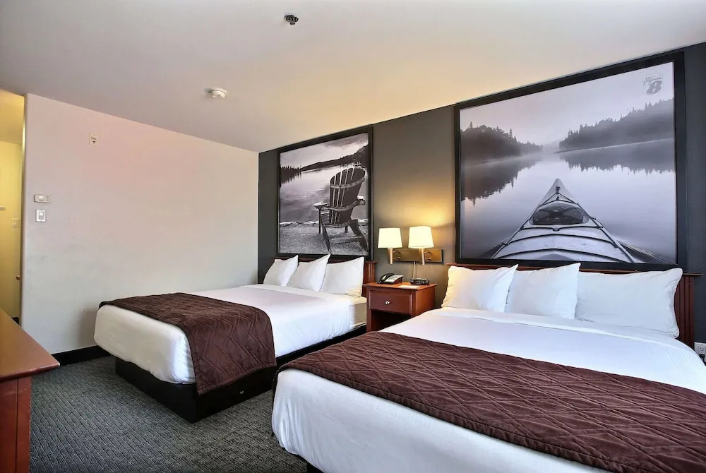 Super 8 by Wyndham Trois-Rivieres