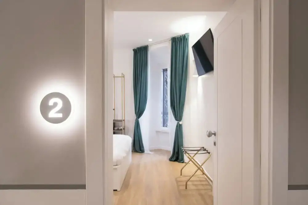 Colosseum suites by Glen
