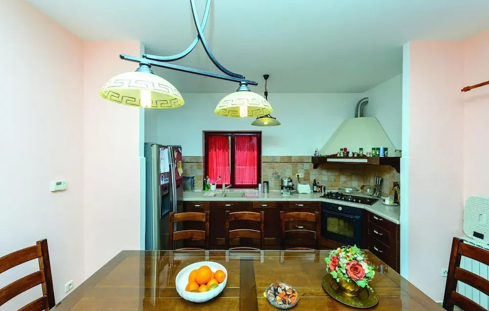 Villa Anka - Five-Bedroom Villa with Terrace and Swimming Pool