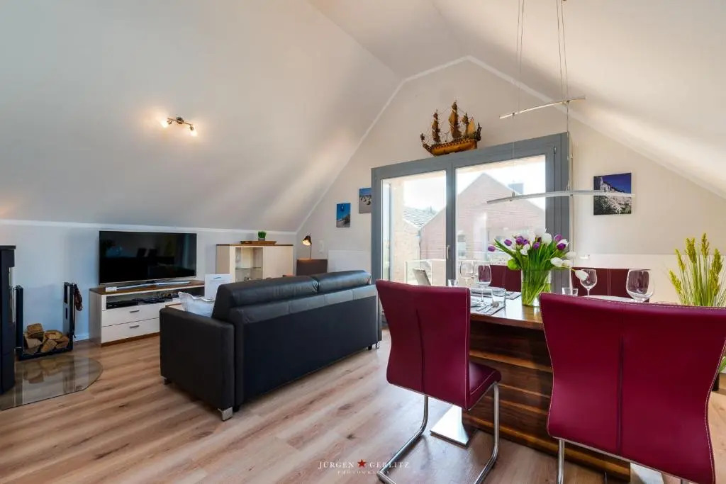 Ostsee Appartement Nr 90 Seestern mit Strandkorb im Strand Resort
