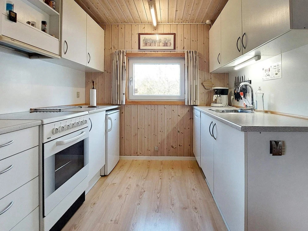 6 person holiday home in Tarm