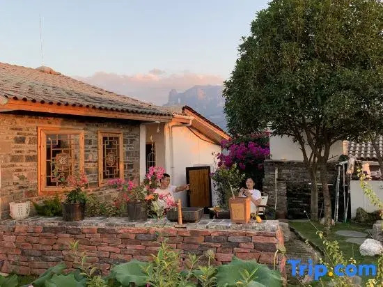 Zhangjiajie Donglishanju inn