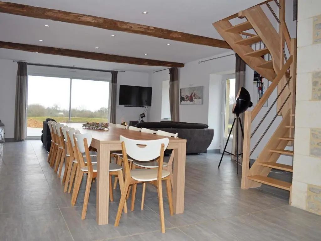 Maison spacieux pour familles avec terrasse et animaux acceptés - FR-1-497-53