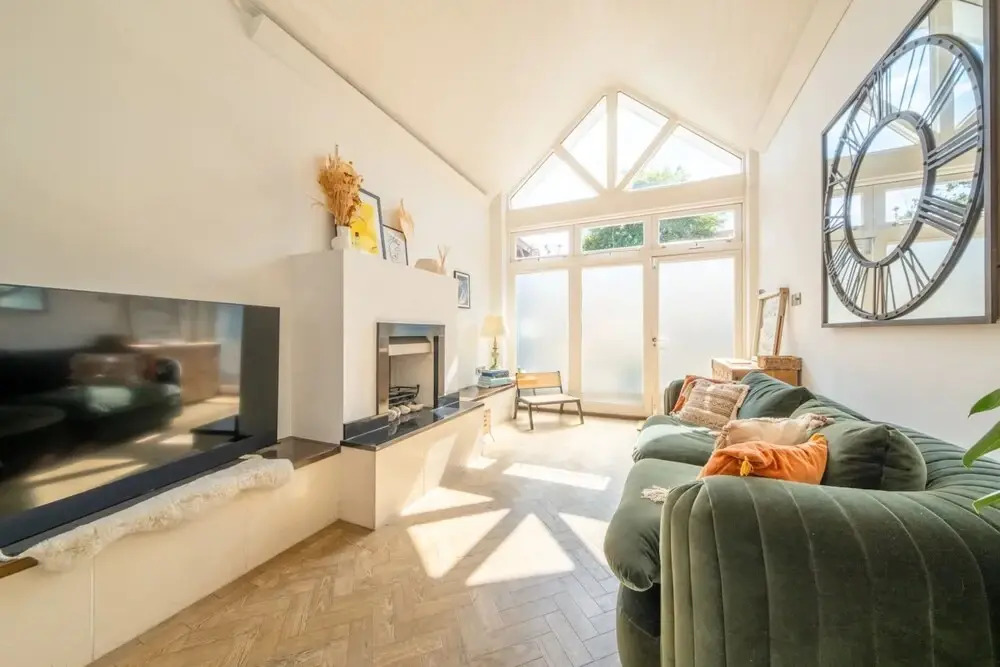Relaxing 1 Bedroom Wellness Retreat in Vibrant Clapham