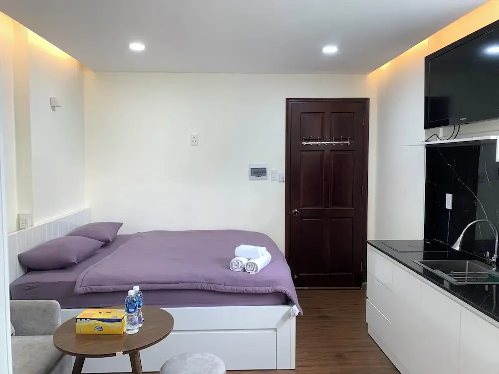 Lucy Hotel & Apartment