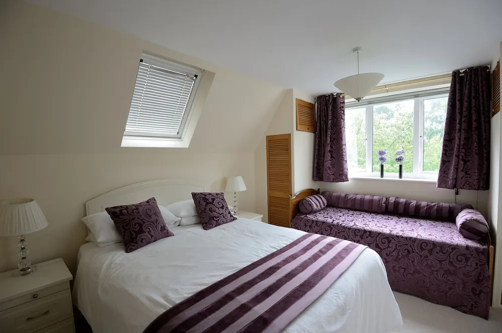Cam Cottage