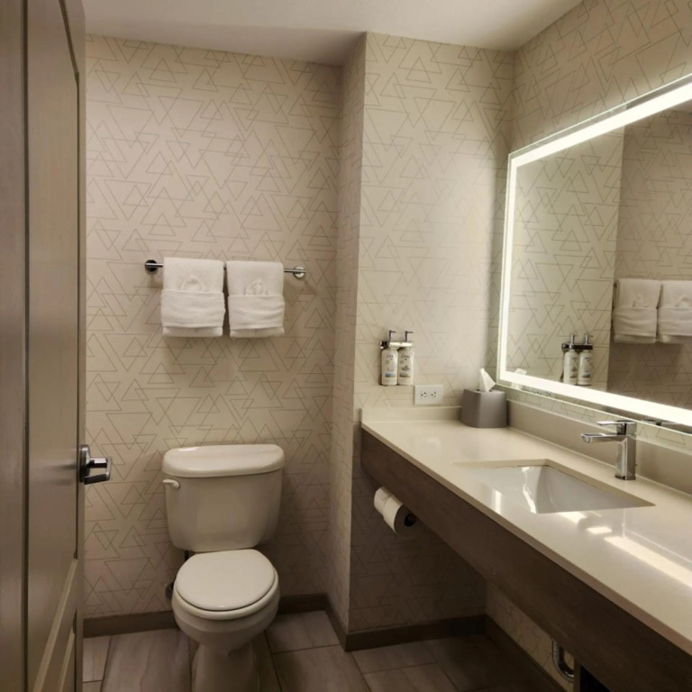 Holiday Inn Express Hotel & Suites Crawfordsville by IHG