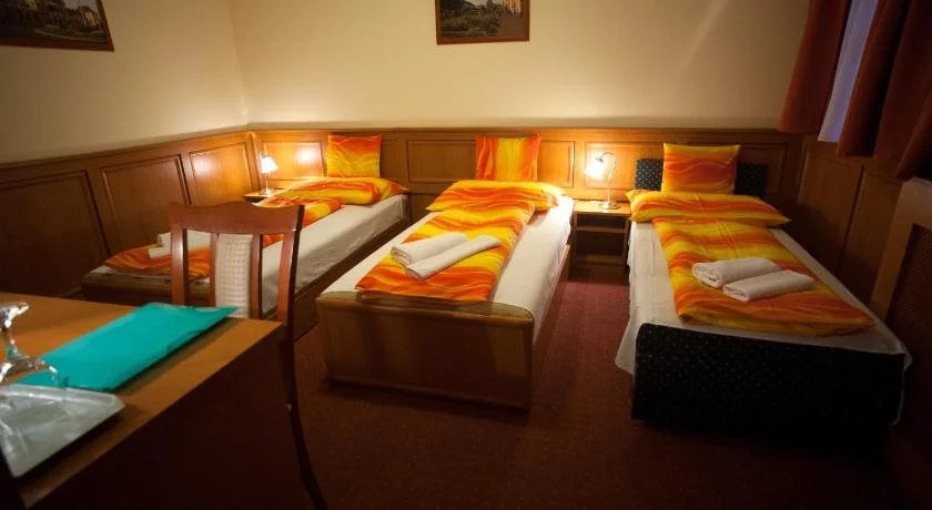 Szinbád Hotel