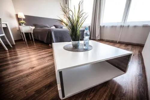 Lunette Apartments