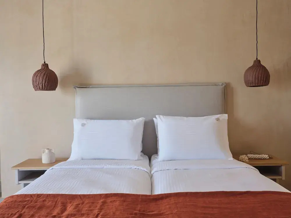 Salt Suites Paros