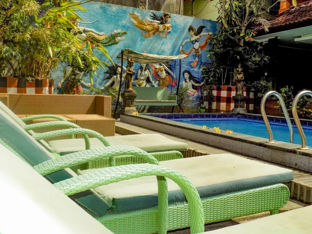 Lumbung Sari Hotel Legian