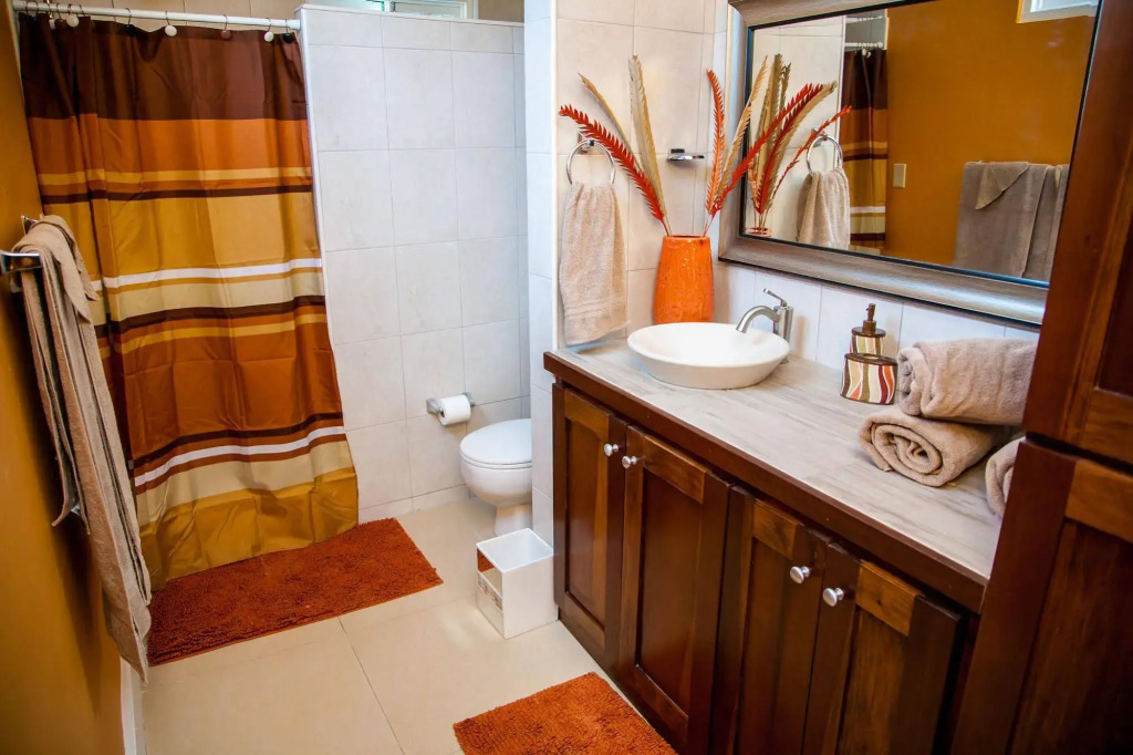 Skyview Manor Guest Apartments
