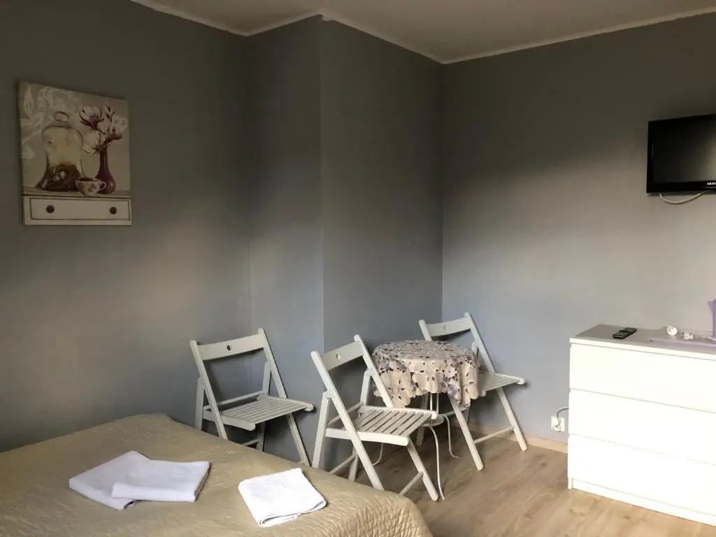 Pokoje Nadrzeczna 45