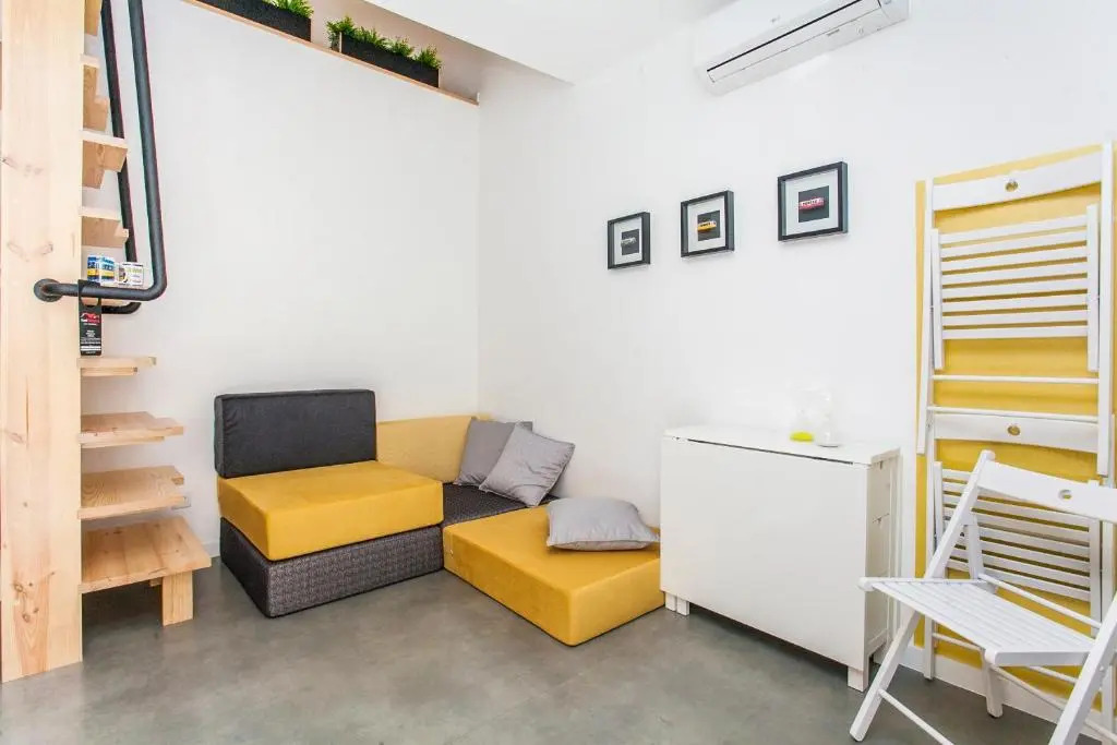 The Love Tram Apartment