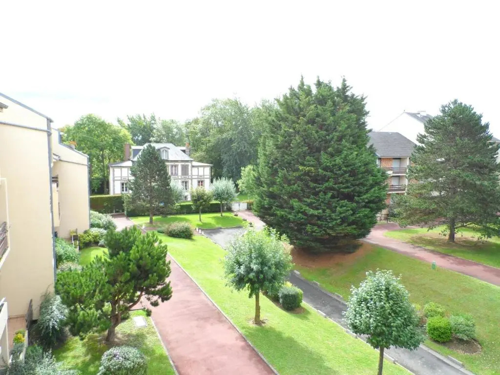 Appartement Cabourg, 2 pièces, 4 personnes - FR-1-487-168