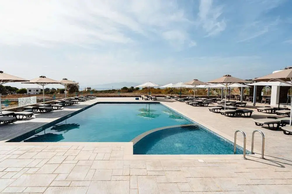Evripus Suites
