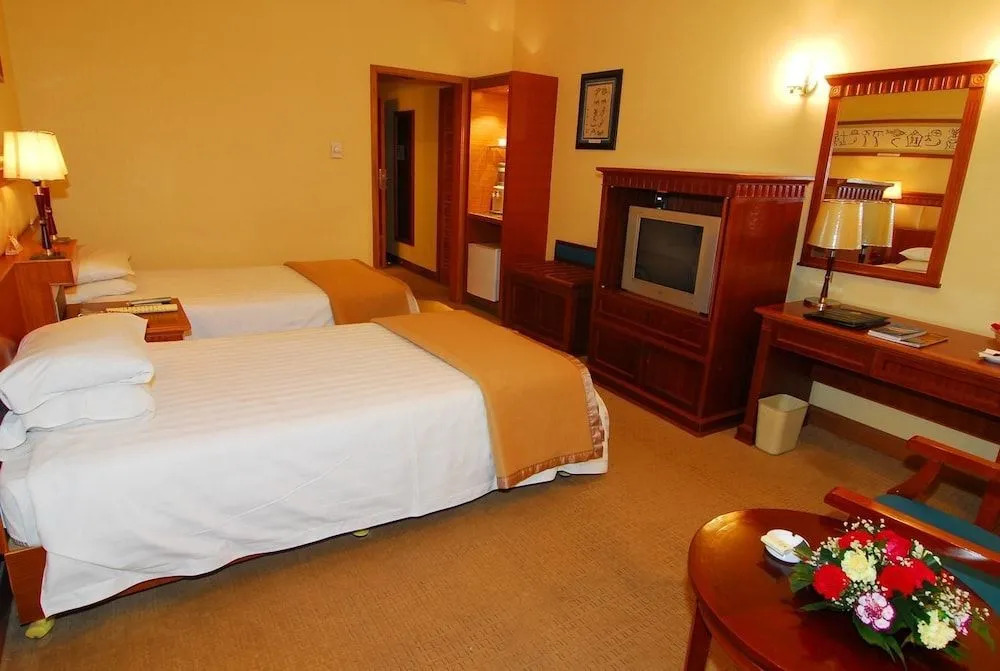 Adange Hotel