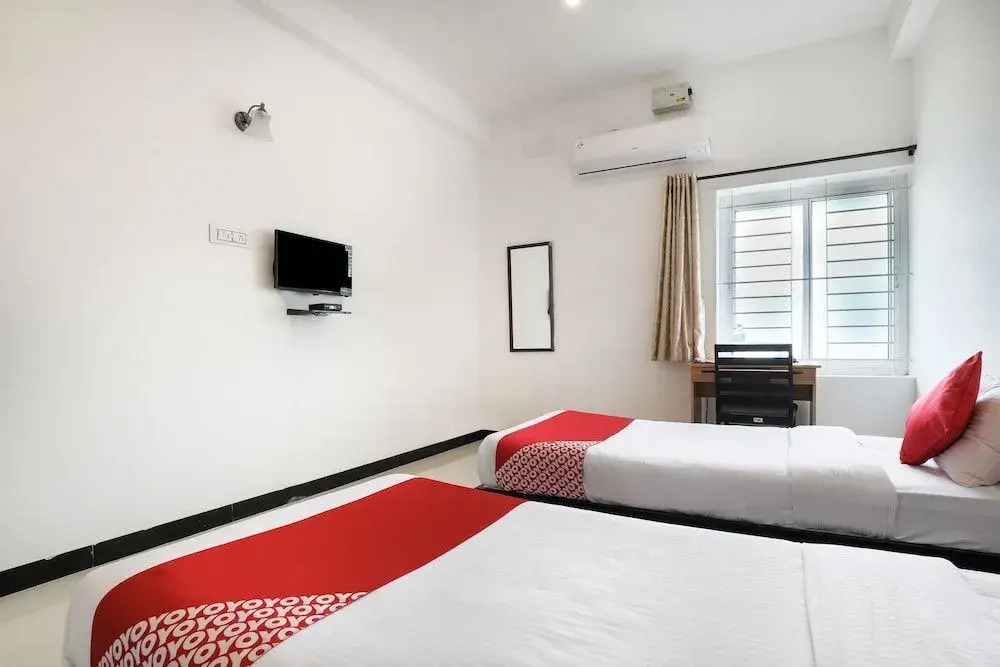 Varna Residency by OYO Rooms