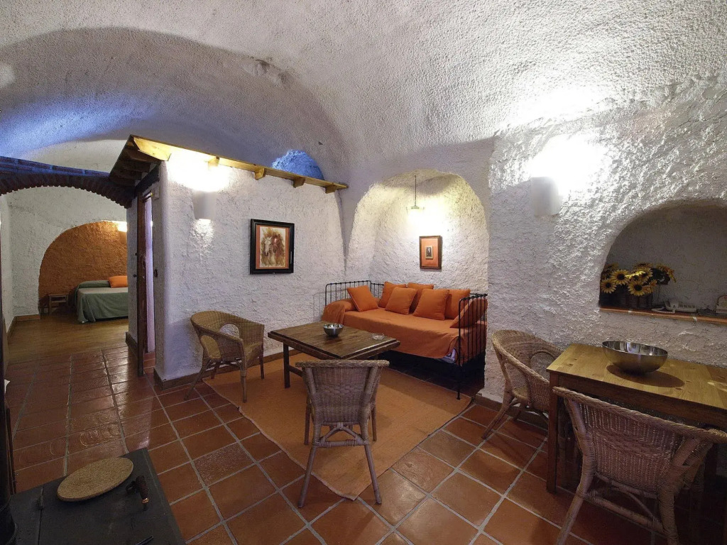 Casas Cueva y Cortijo La Tala en Guadix