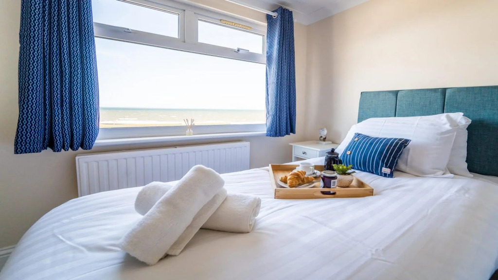 Stunning Sea View Penthouse 2 Bedroom 2 Bathroom