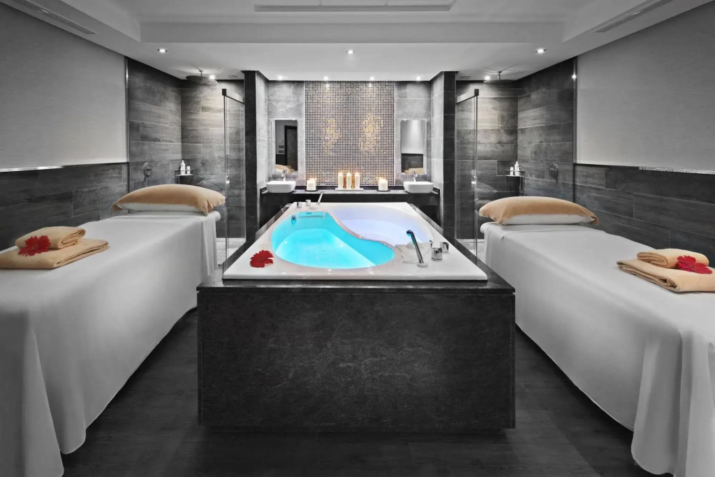 Elba Premium Suites