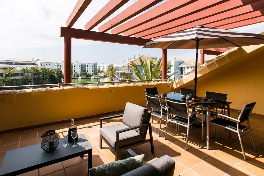 Sotogrande Marina 3 Br Duplex With Large Terrace