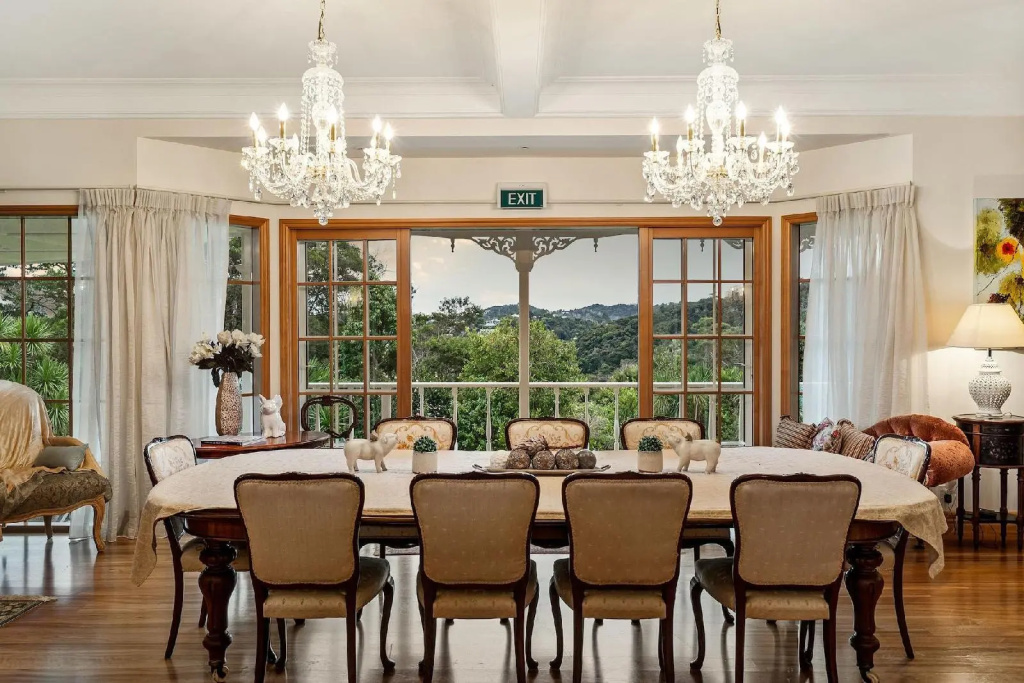 Matauwhi Bay Manor