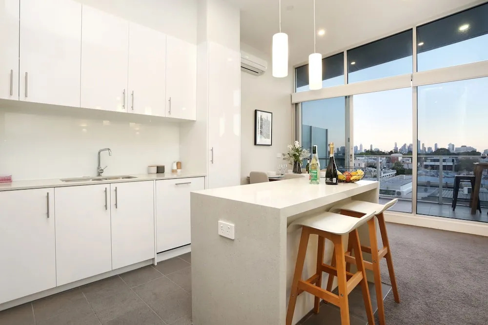 StayCentral Brunswick Penthouse