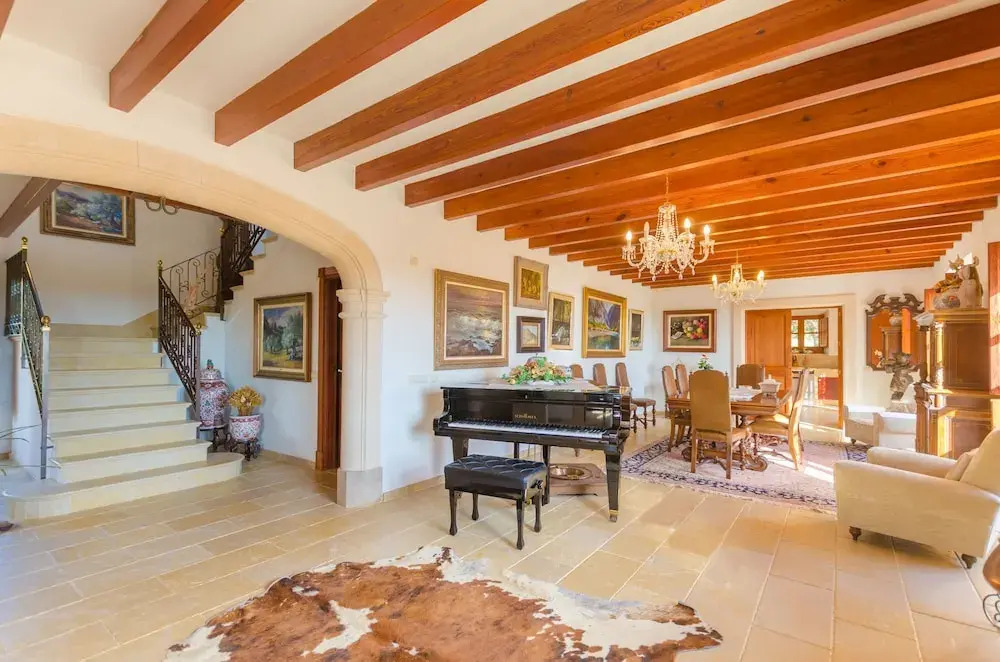 Ca Na Ramona With 4 Bedrooms and 5 Bathrooms