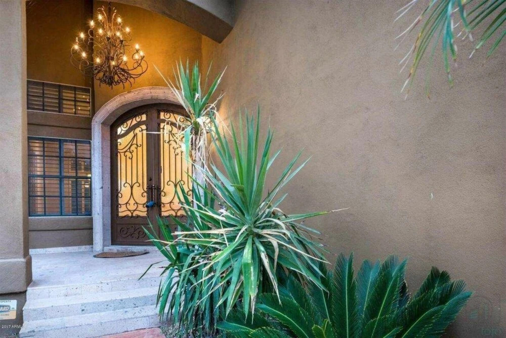 4BR Ocotillo Lakeview Home w/ Pool