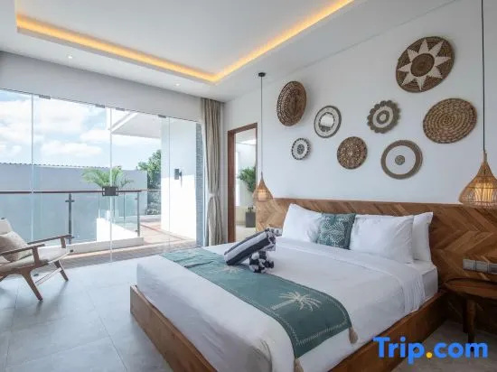 Brand New 4br Villa, enclosed living, Canggu