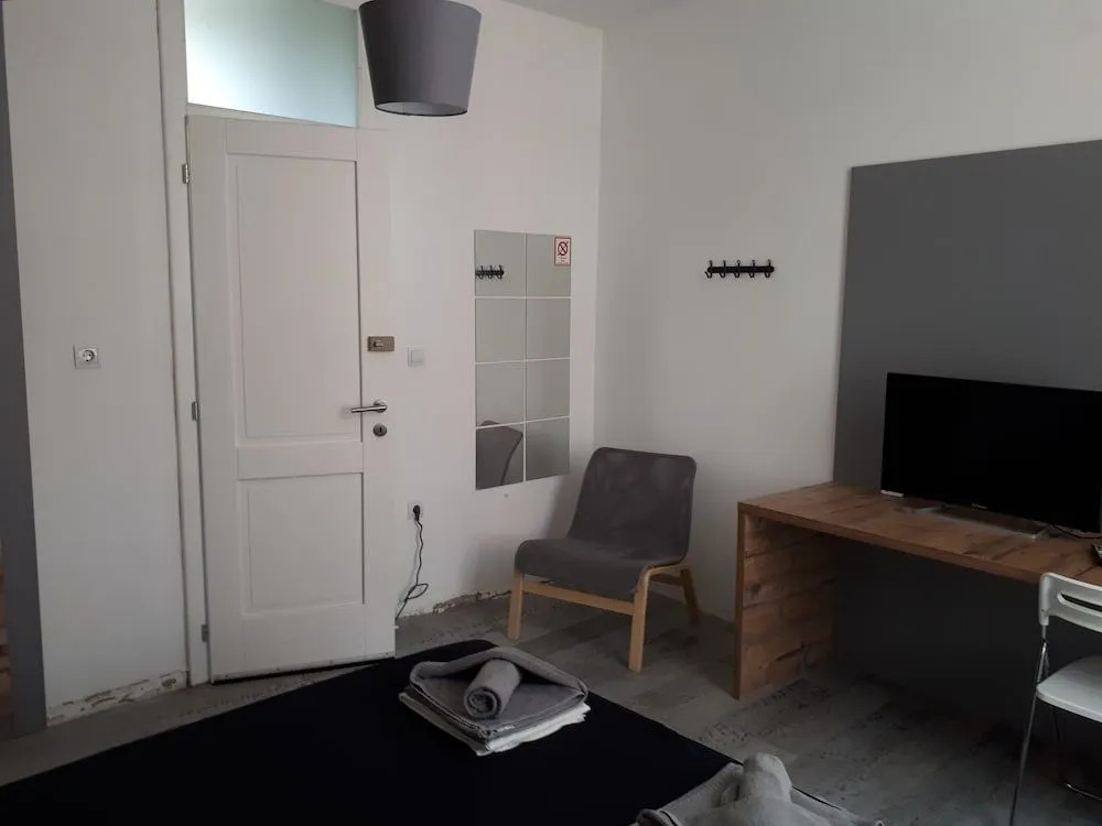 Hostel Ljiljana
