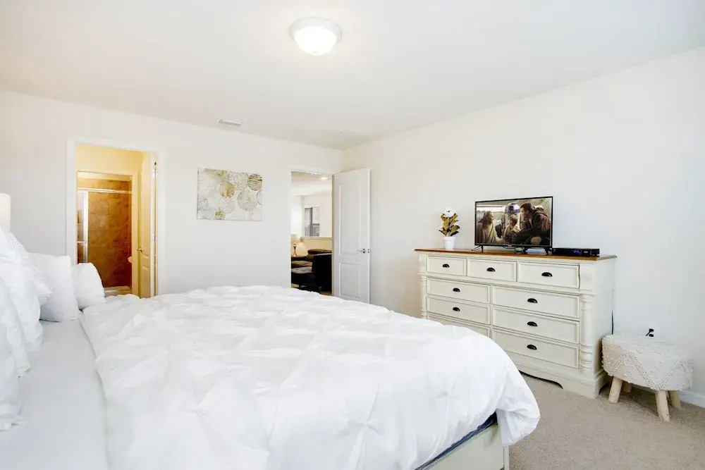 5 Bdrm 5 Bathrm Home at Solterra