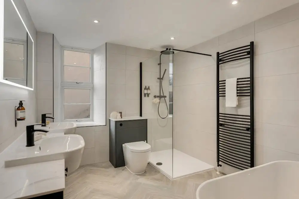 Meridian Place - yourapartment