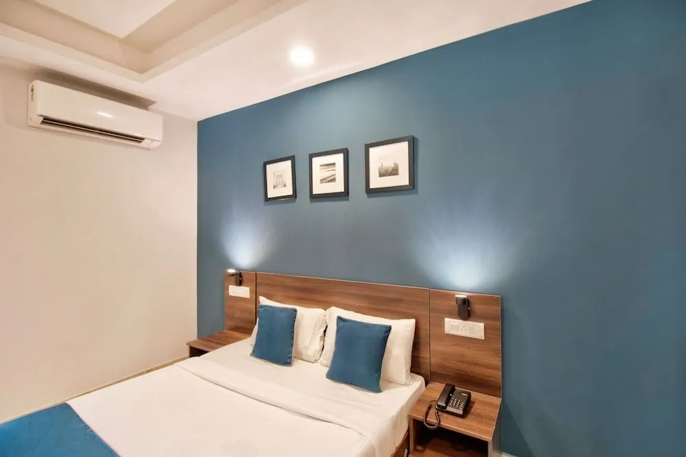 SilverKey Executive Stays 19407 Padmanabhnagar