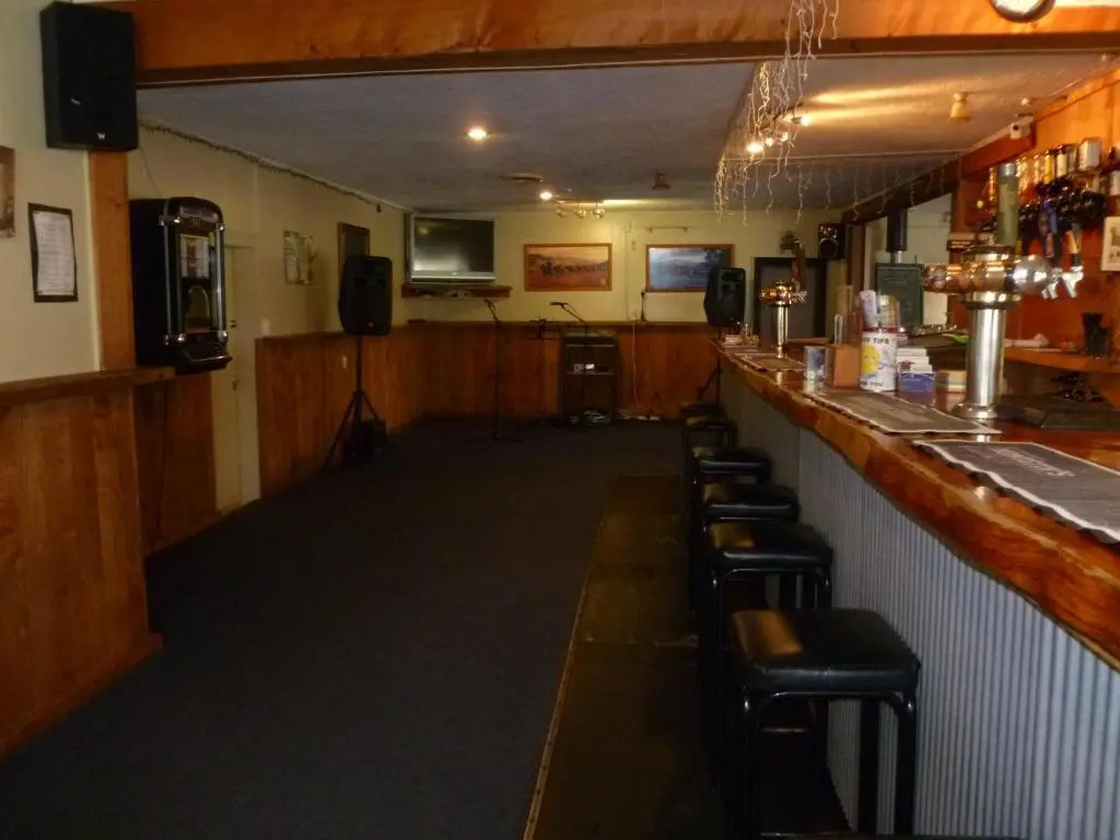 Kaniere Pub