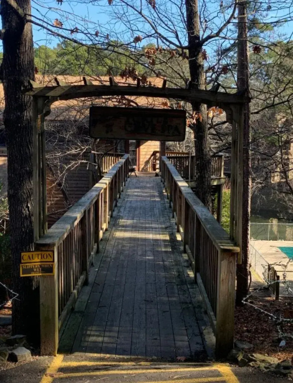 The Bear Den