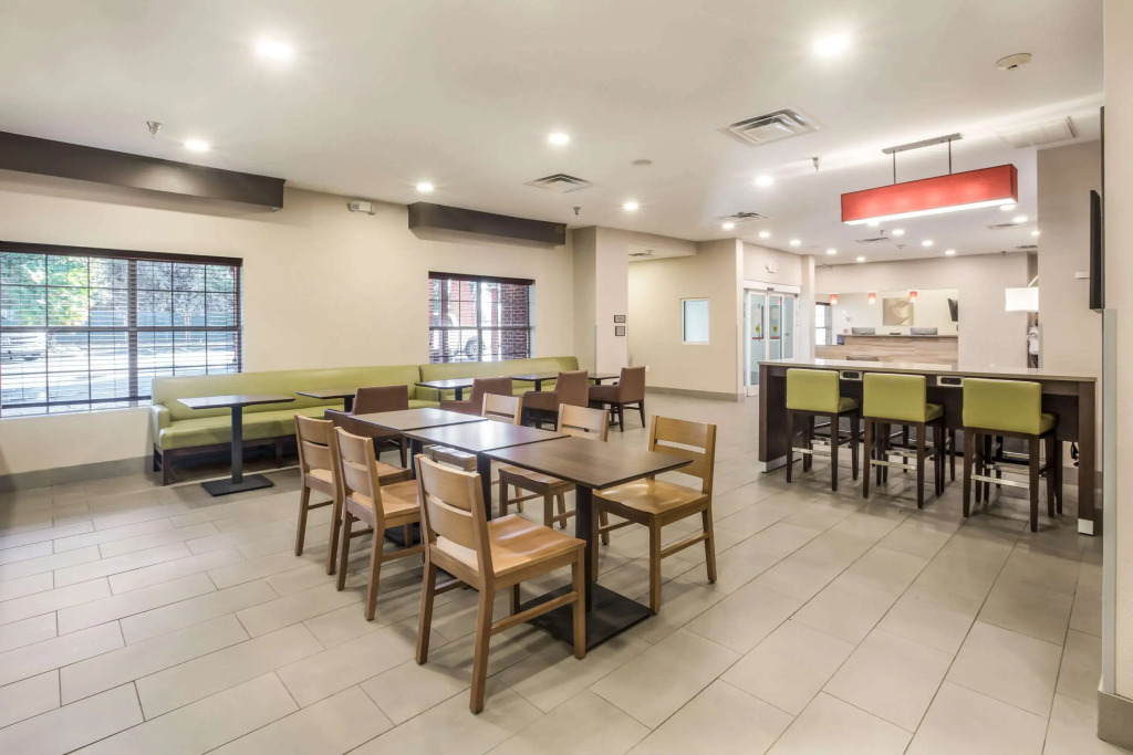 Comfort Inn & Suites Fairburn - Atlanta Southwest