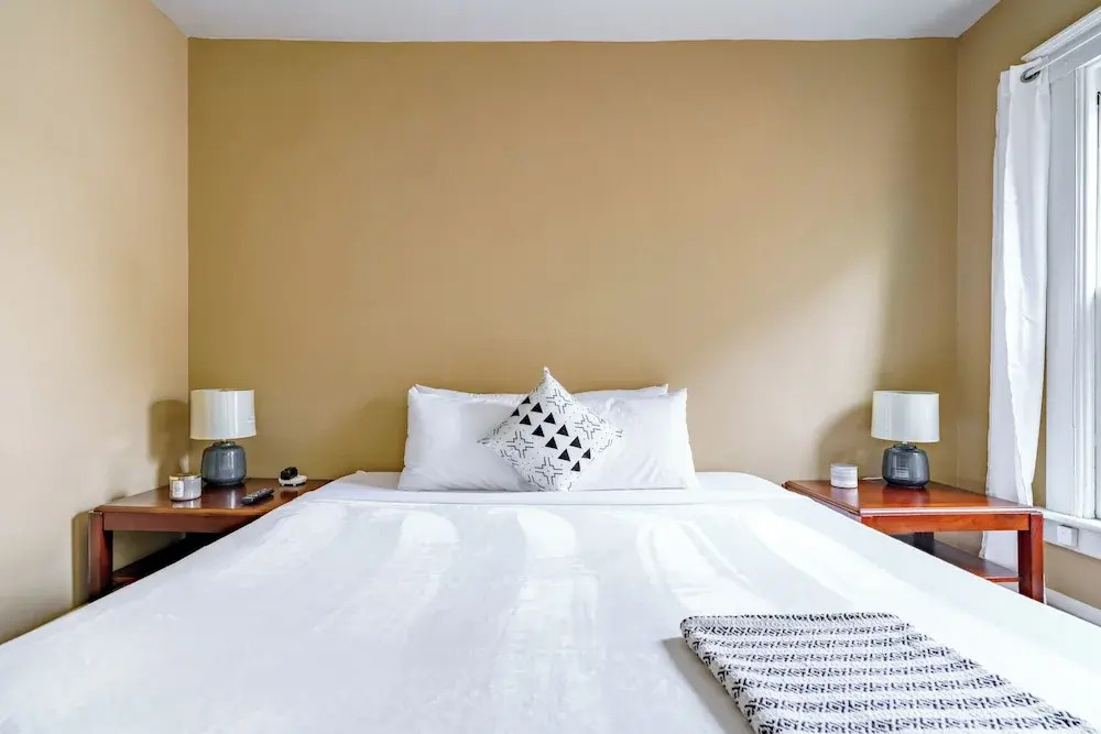 The Parkside by Jungle House – Short North Boutique Suites