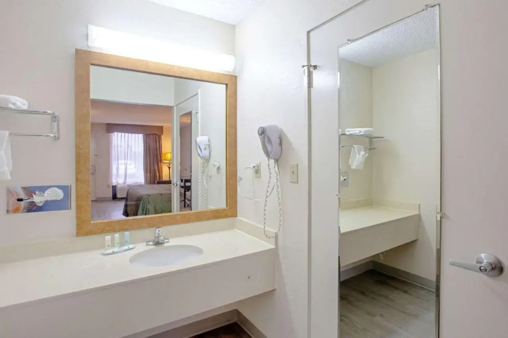 Best Western Suwannee River Inn