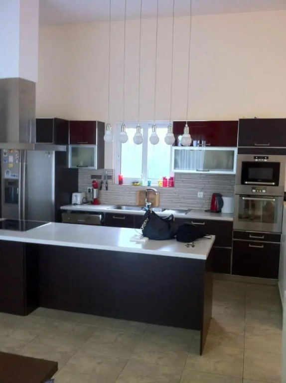 Luxurious 6 Bedroom Villa With a Private Pool