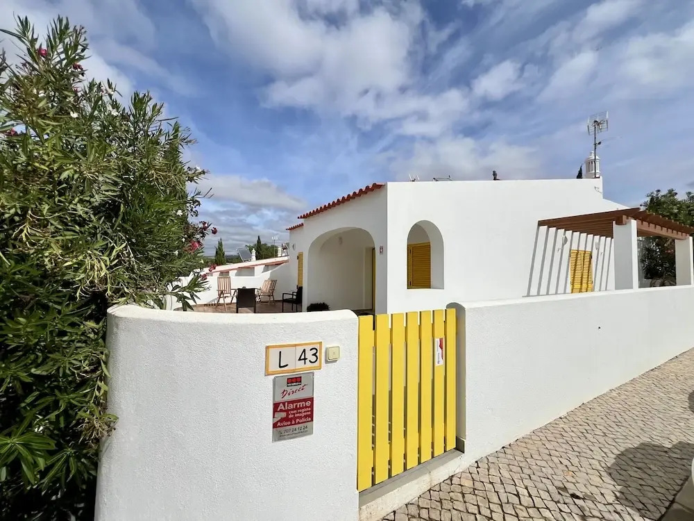 Vilamoura Club Villa 3 by Homing