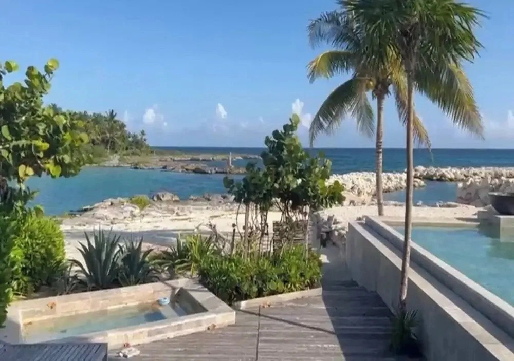 Villas Mia Front Beach