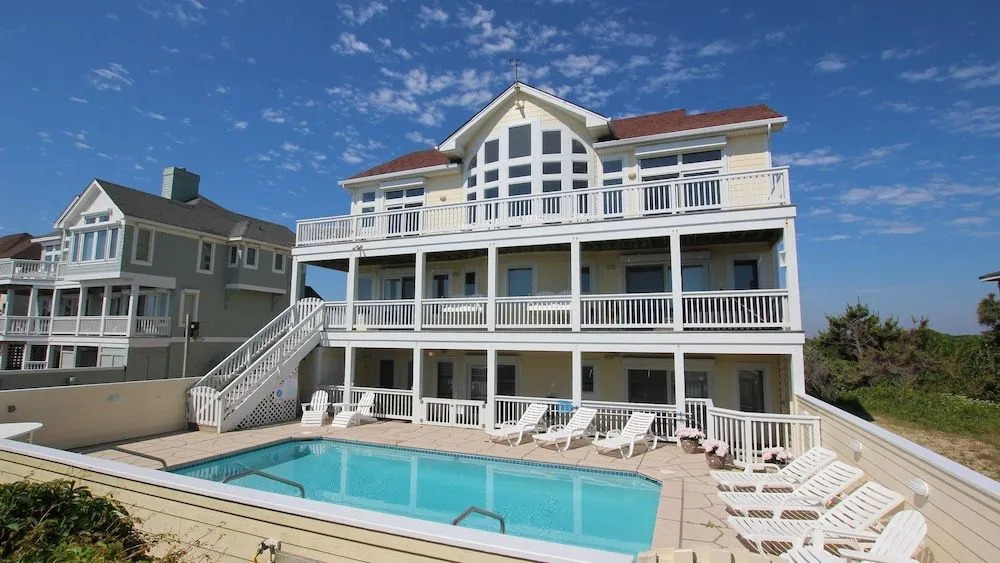 Cabana Beach - 6 Br Home