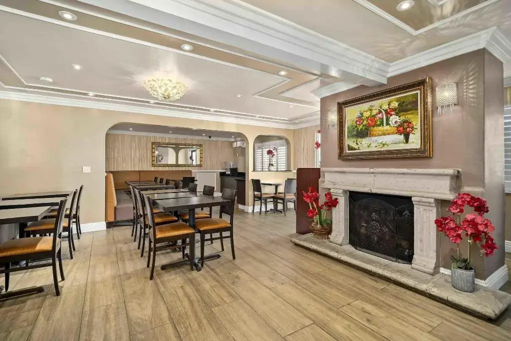 Lemon Tree Hotel and Suites