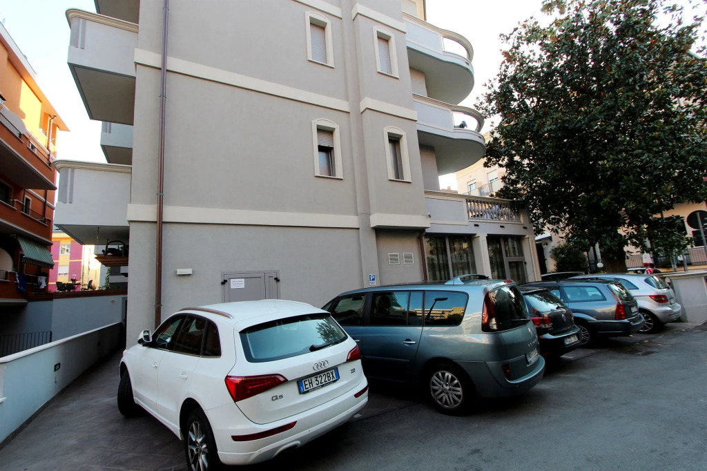 Отель Sovrana Hotel & SPA