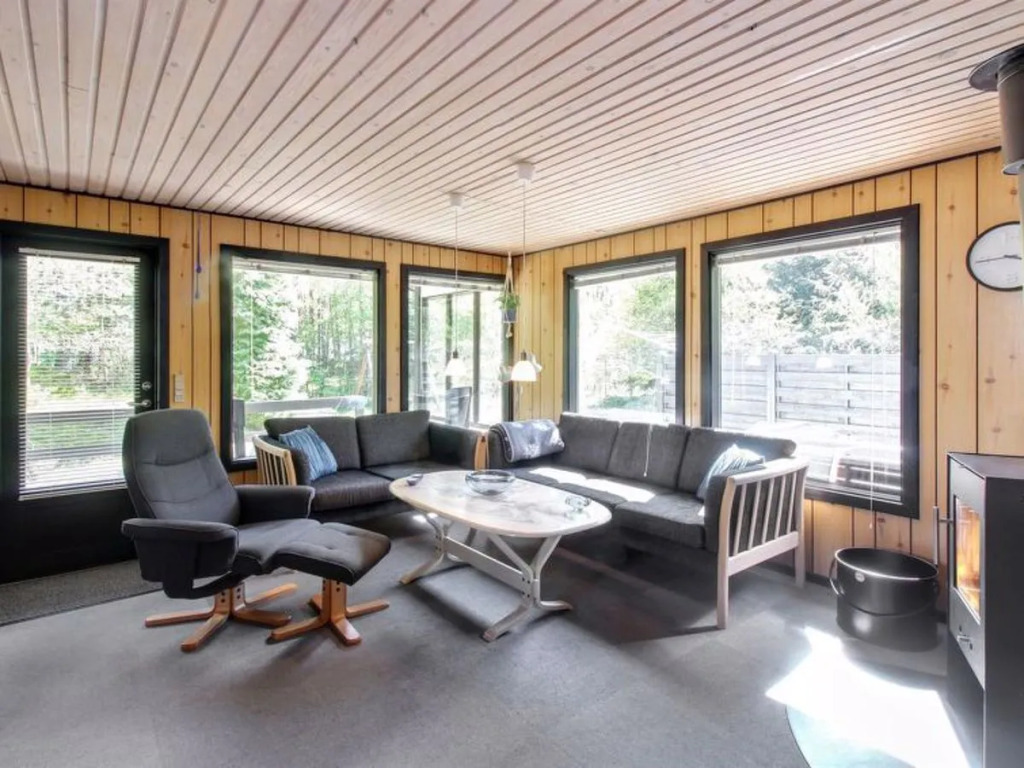Holiday Home Eeske - 800m from the sea by Interhome