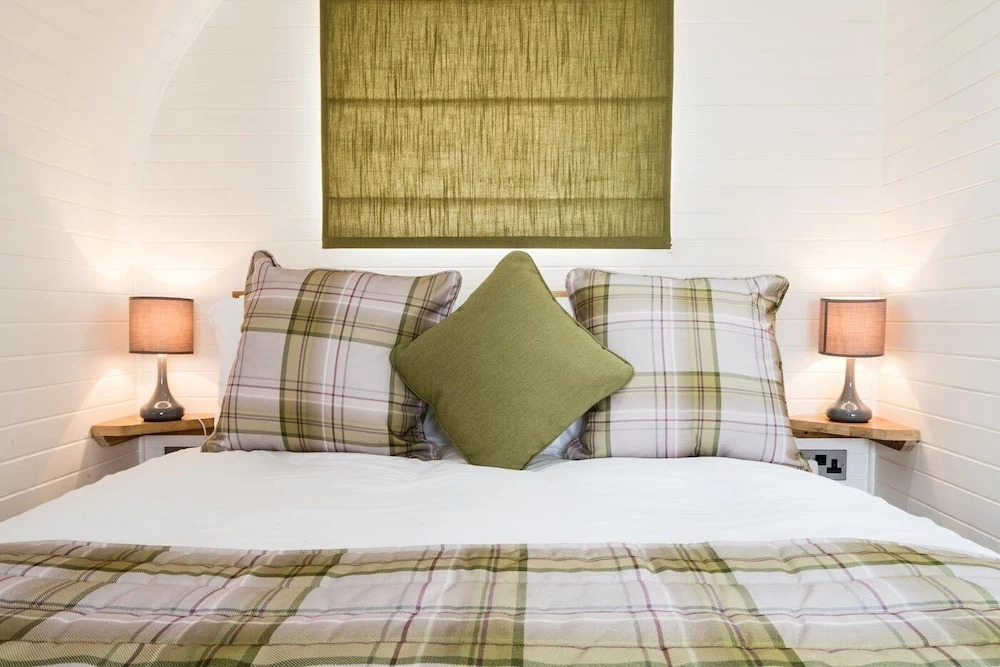 Weedingshall Lodges