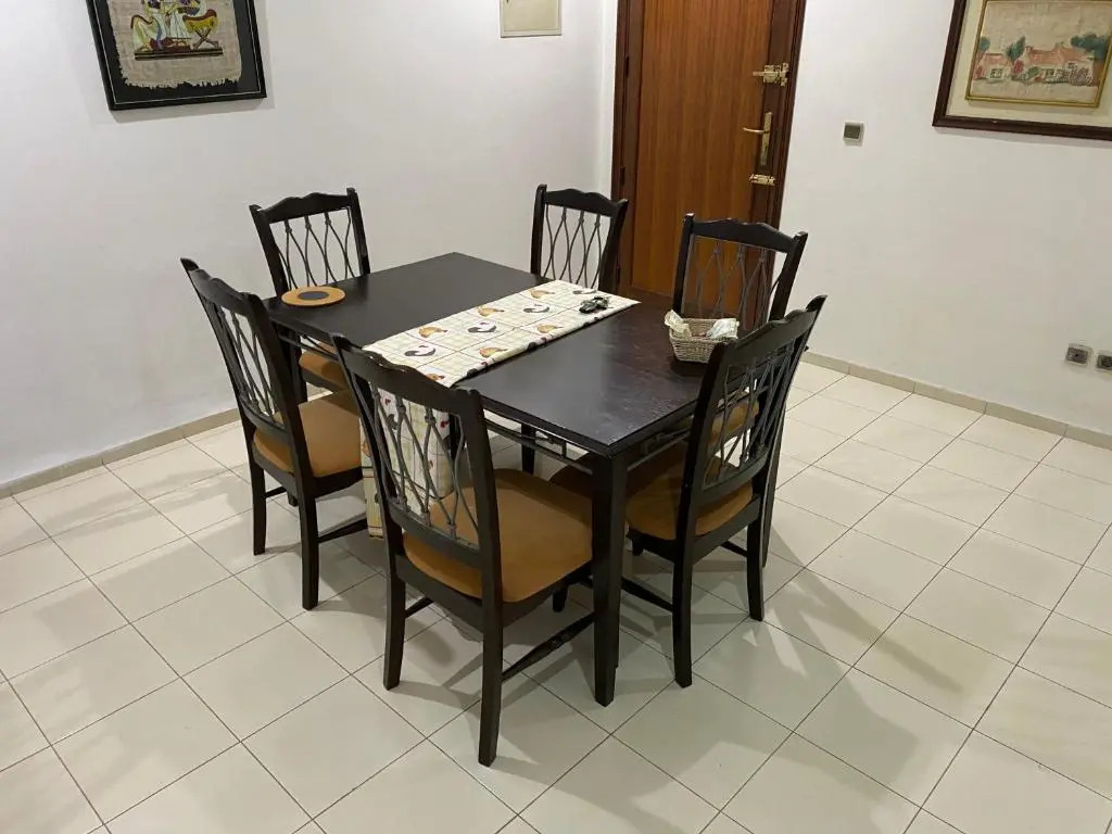 Appartement 110 m2, à 30 secondes du tram
