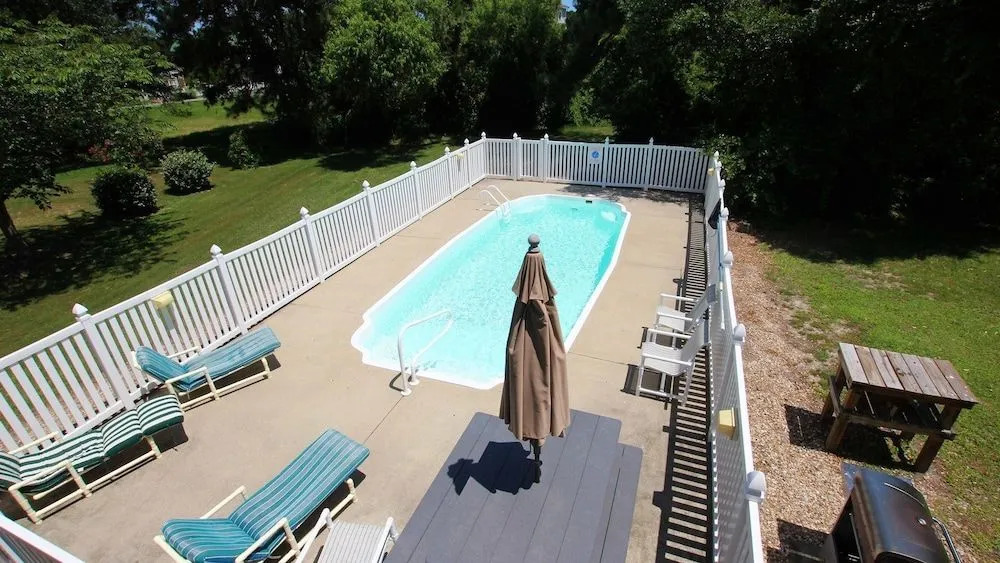 Lighthouse Jewel 1141 - 6 Br Home